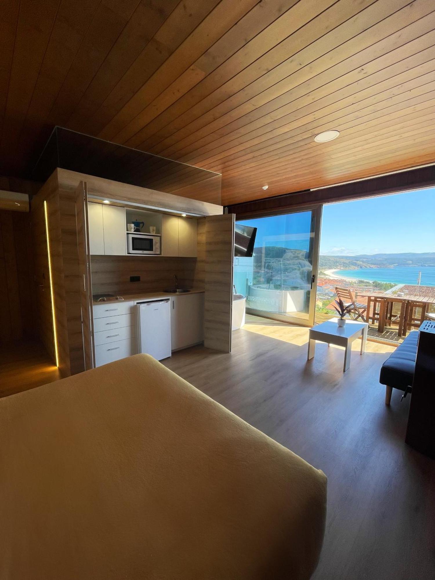 Cabanas Fisterra * Finisterre
