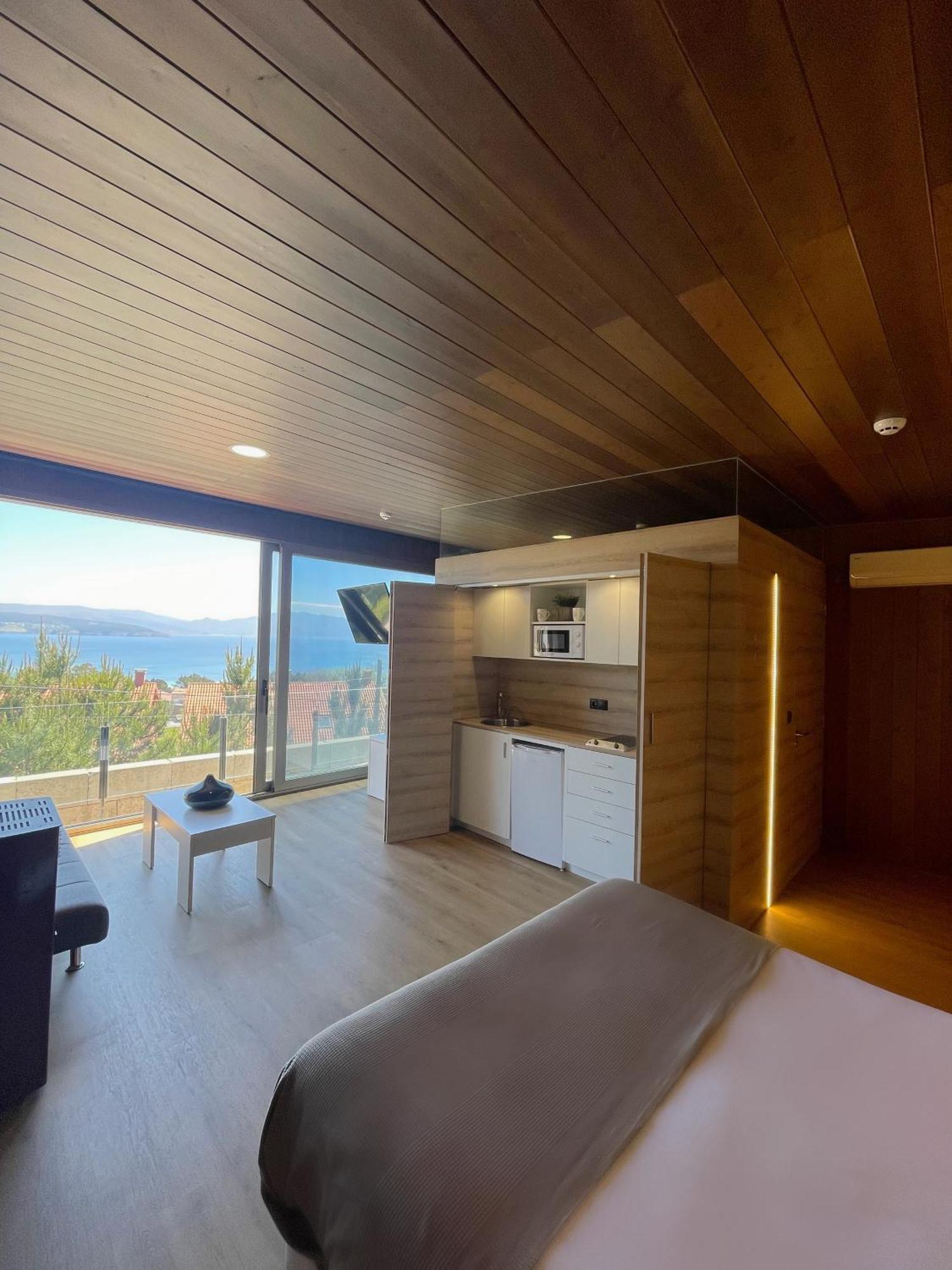 Cabanas Fisterra * Finisterre
