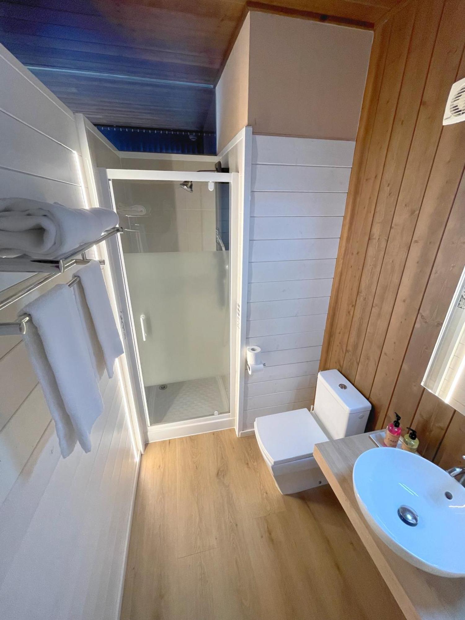 Cabanas Fisterra Finisterre